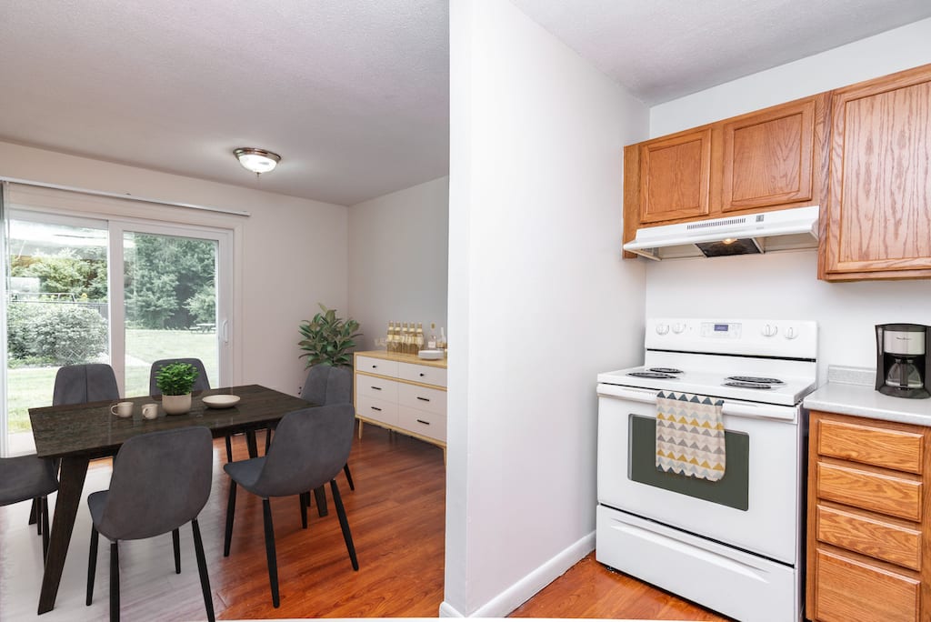 Apartments for Rent Amherst, MA Rolling Green Apartments